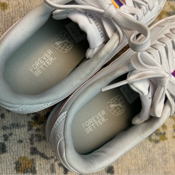 Puma Jada Halo Big Kids white platform sneakers size 4 Holographic - Picture 4 of 7